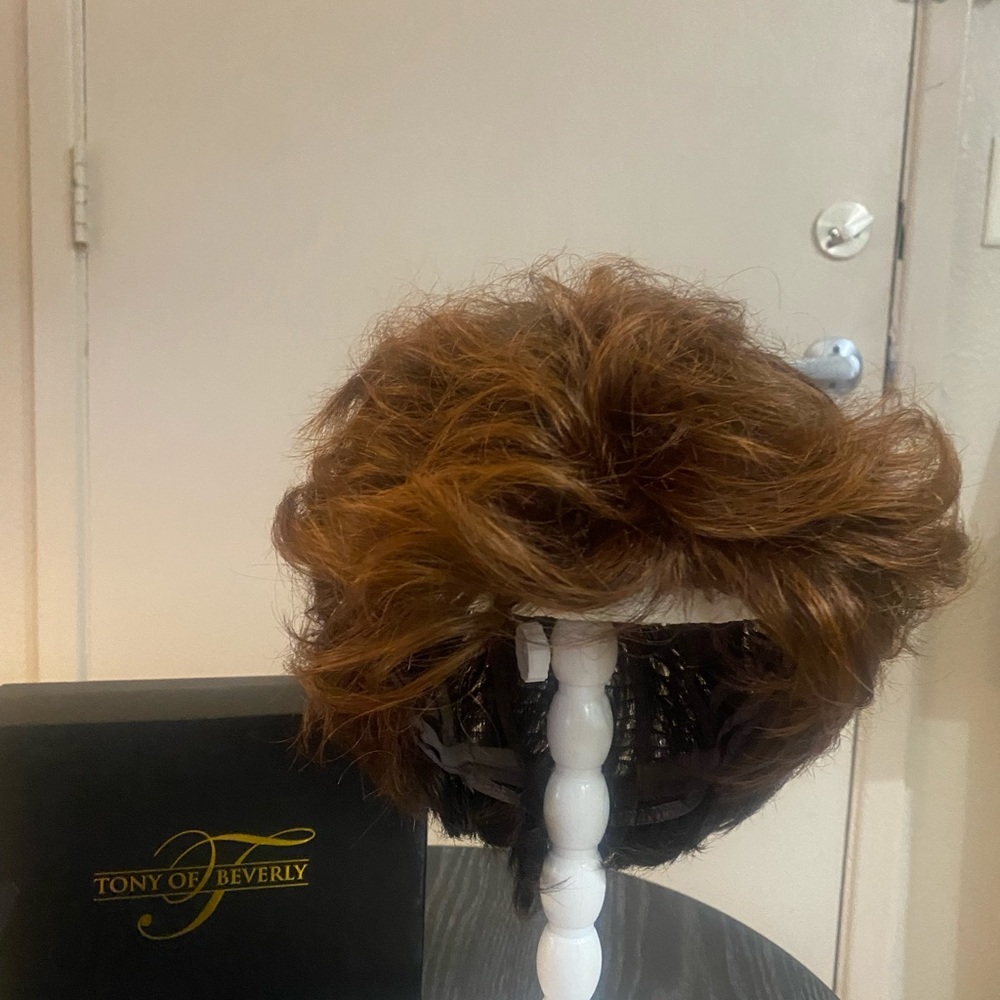 Tony of Beverly Hills short Auburn wig